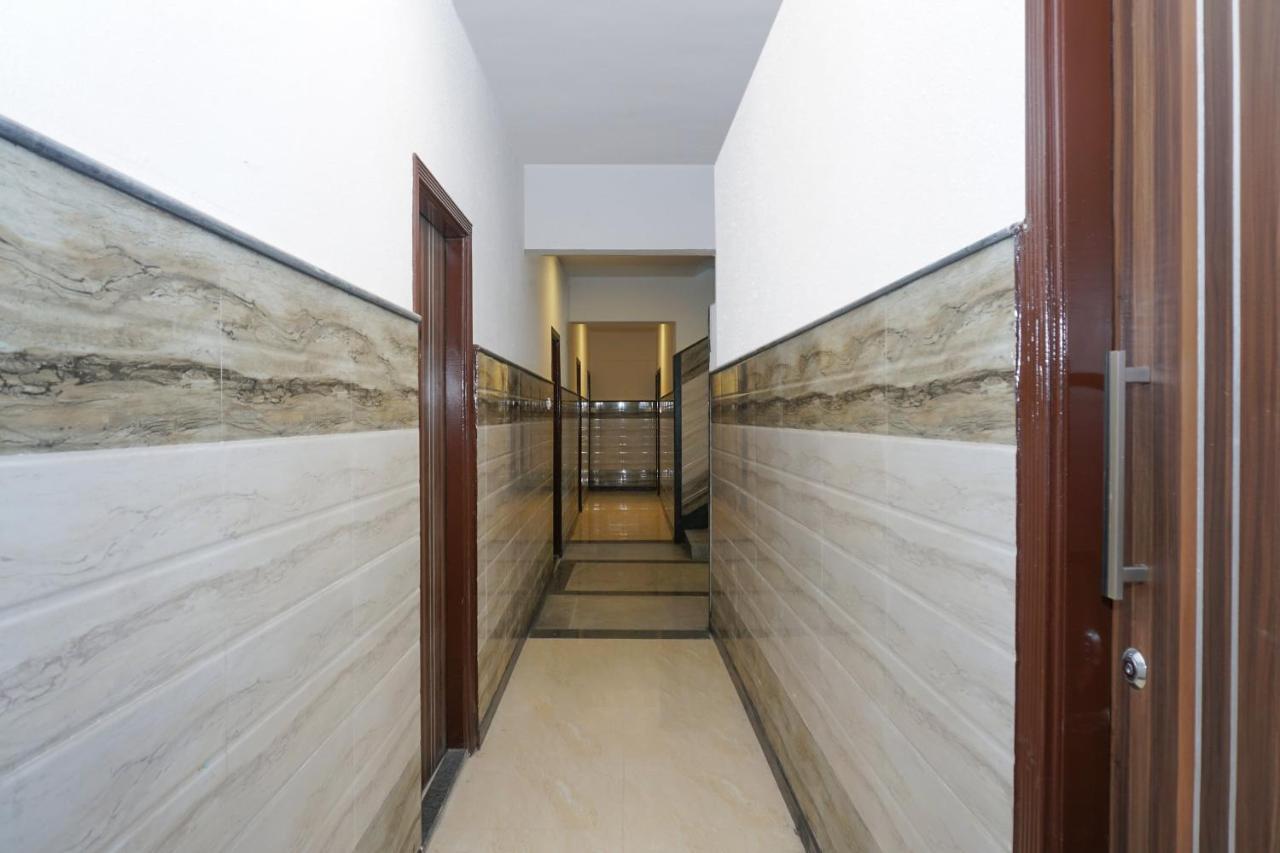 Oyo 23191 Flagship Hotel Raj Madan Ameerpet Haidarábád Kültér fotó