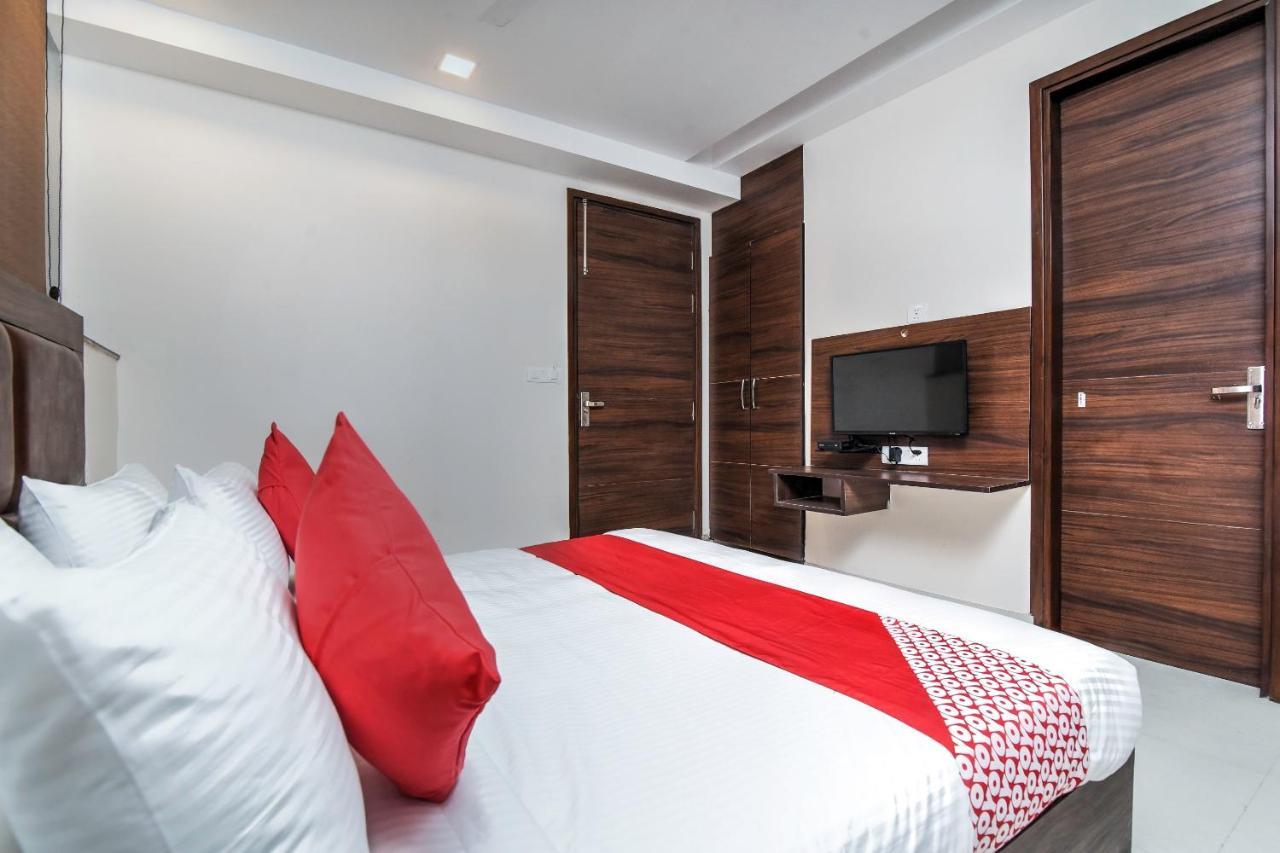Oyo 23191 Flagship Hotel Raj Madan Ameerpet Haidarábád Kültér fotó