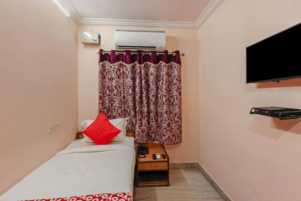 Oyo 23191 Flagship Hotel Raj Madan Ameerpet Haidarábád Kültér fotó