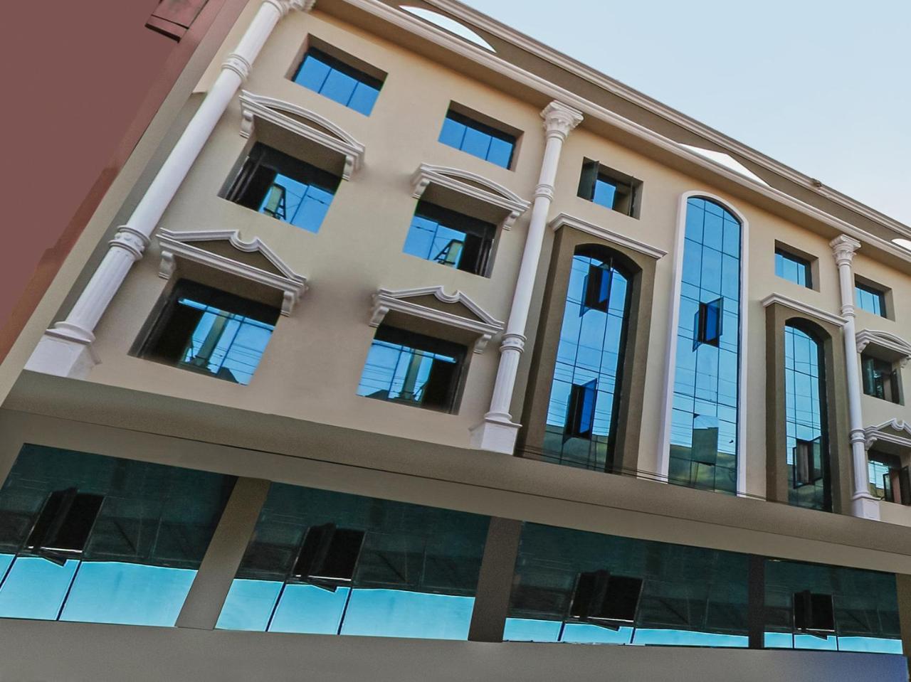 Oyo 23191 Flagship Hotel Raj Madan Ameerpet Haidarábád Kültér fotó