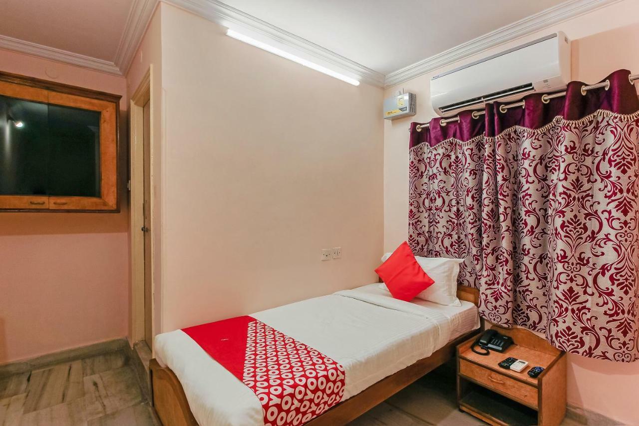 Oyo 23191 Flagship Hotel Raj Madan Ameerpet Haidarábád Kültér fotó
