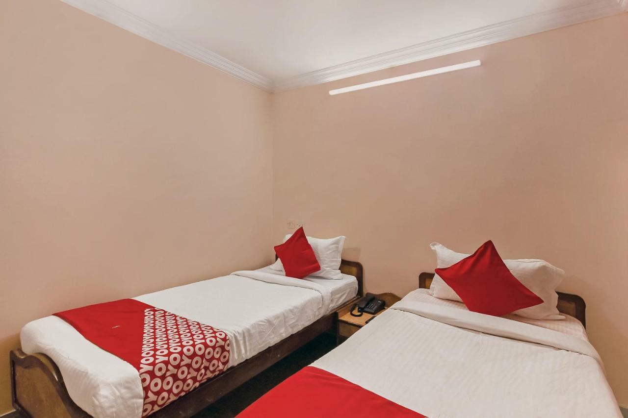 Oyo 23191 Flagship Hotel Raj Madan Ameerpet Haidarábád Kültér fotó